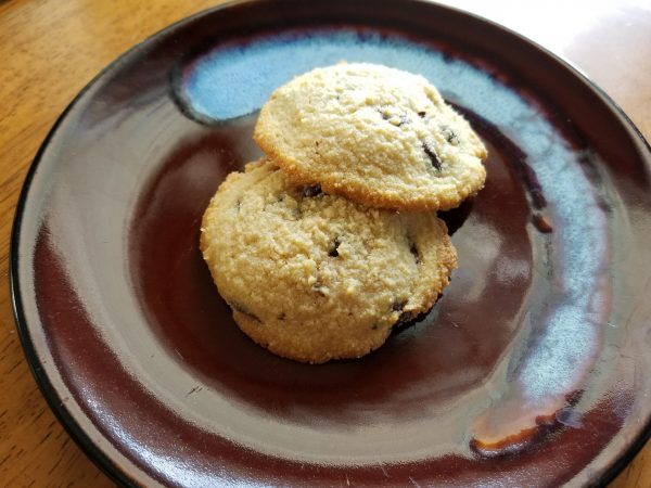 Keto Chocolate Chip Cookies